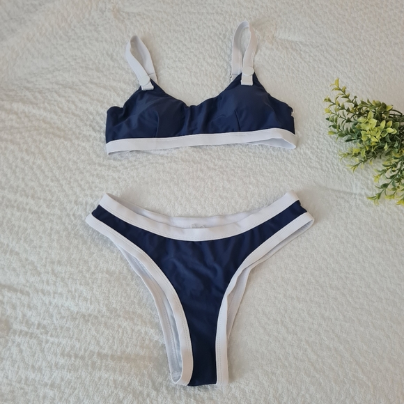 Navy White Cut Out Low Waist Bikini,Sporty Two Piece Swimsuit Women Sz, S - Picture 3 of 10